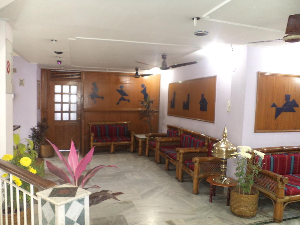 Hotel Mahalaxmi Indo Myanmar Guwahati Exterior foto